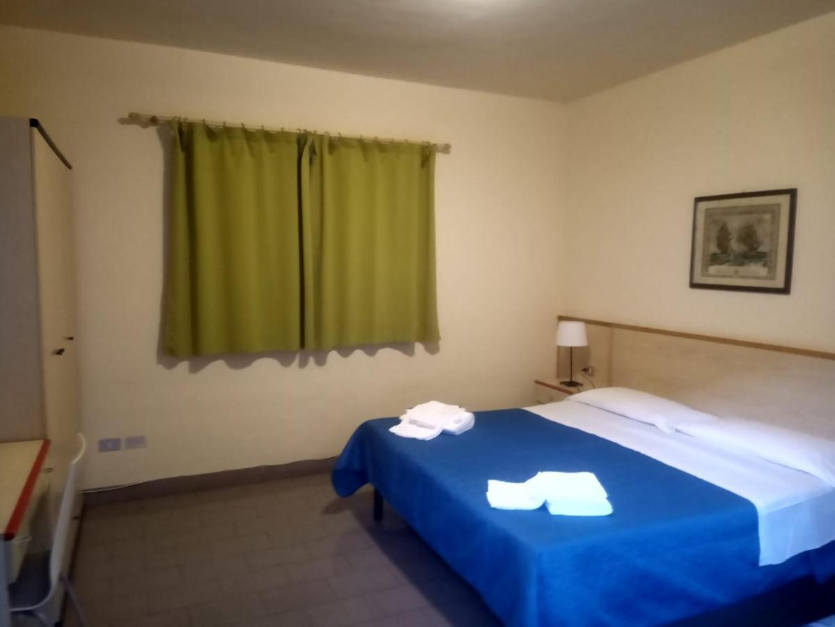 Hotel Lupo Di Mare Marina di Castagneto Carducci Exterior photo